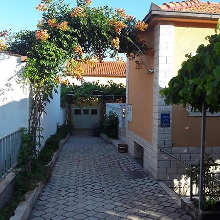 Villa Vinka Orebić Exterior foto